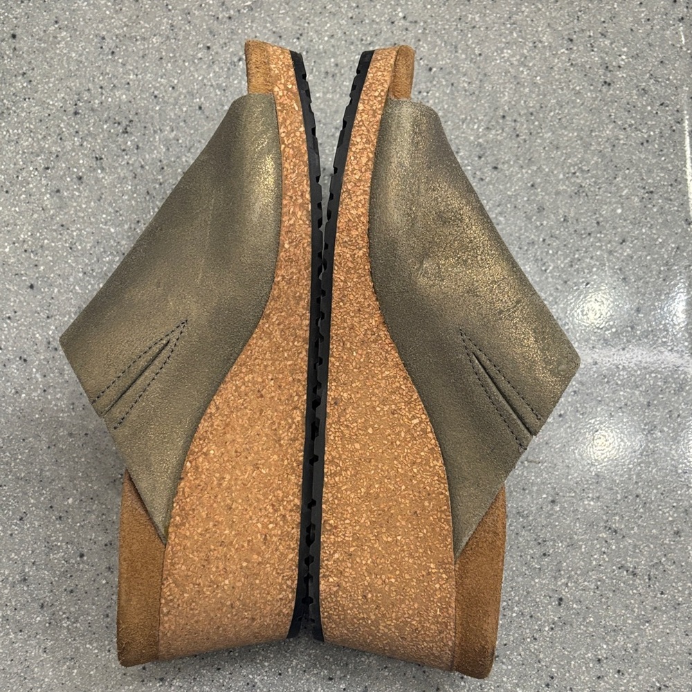 Birkenstock Olive Suede Mules - Picture 5 of 6